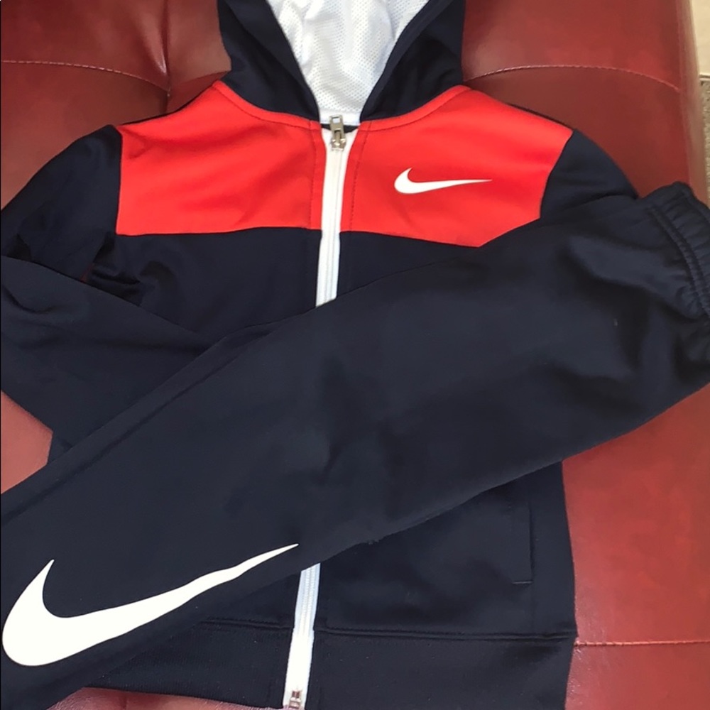 Nike track suit